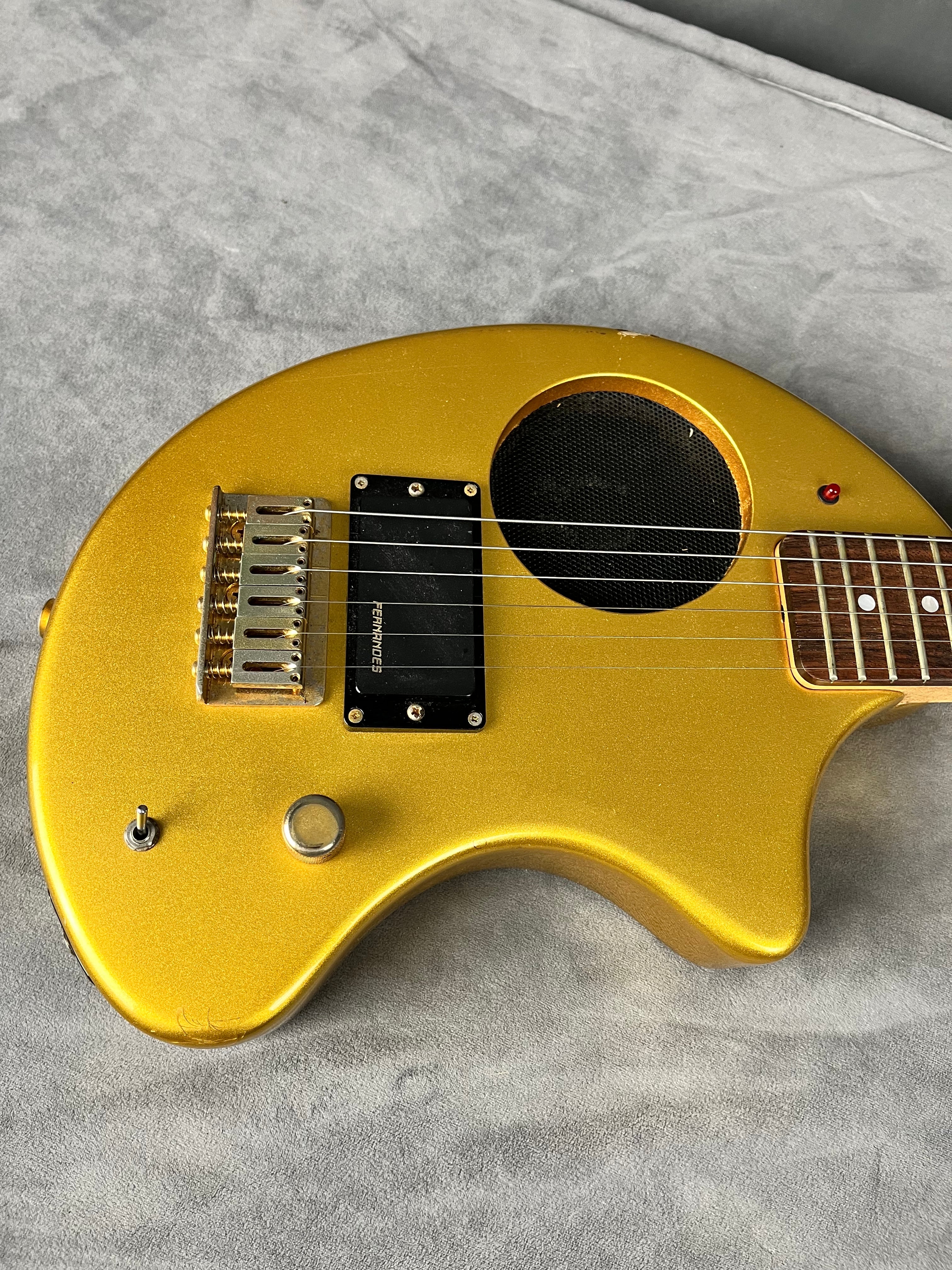 Fernandes ZO-3 Travel Guitar