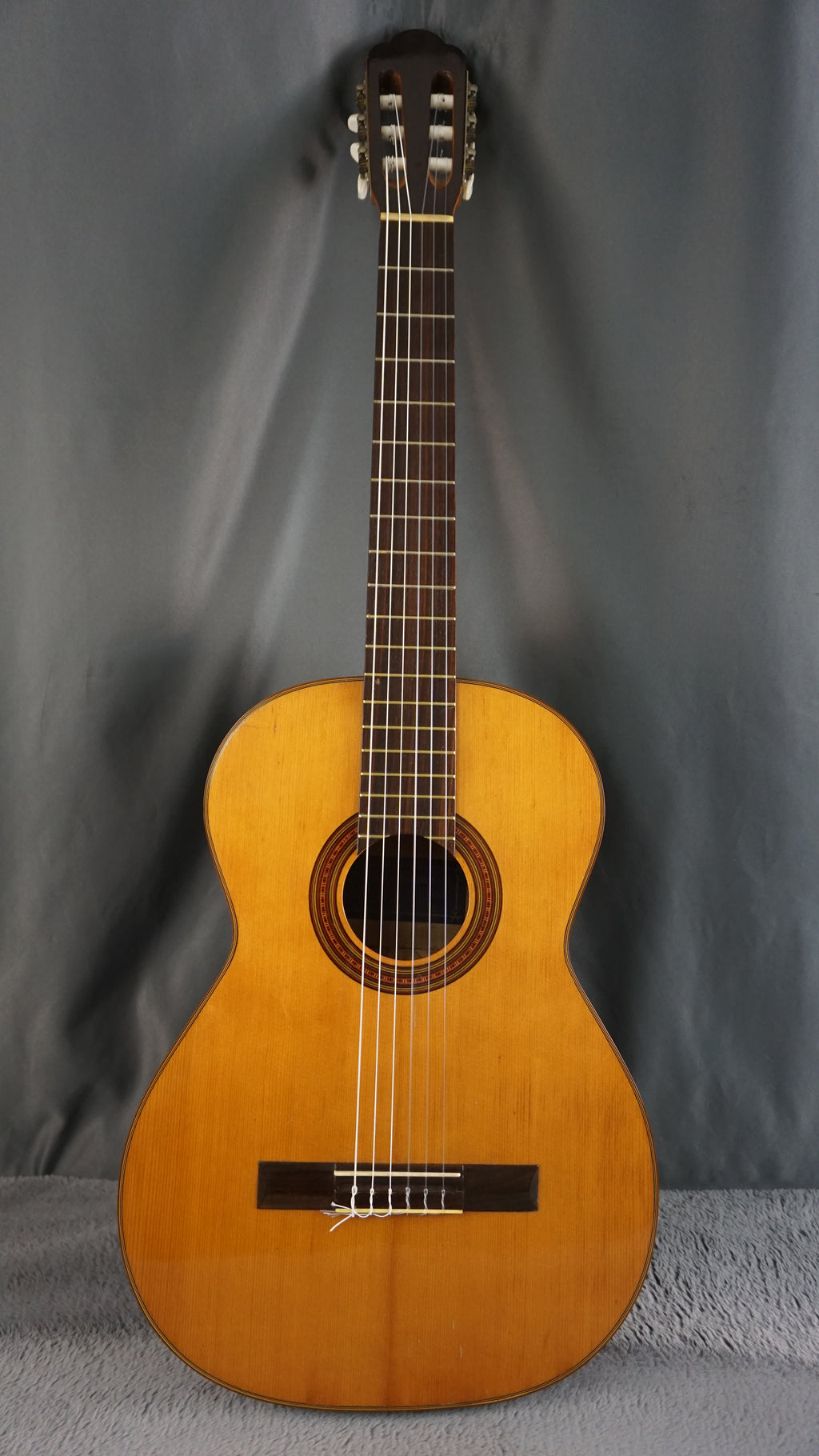 Kiso-Suzuki Gut Guitar Japan Classical