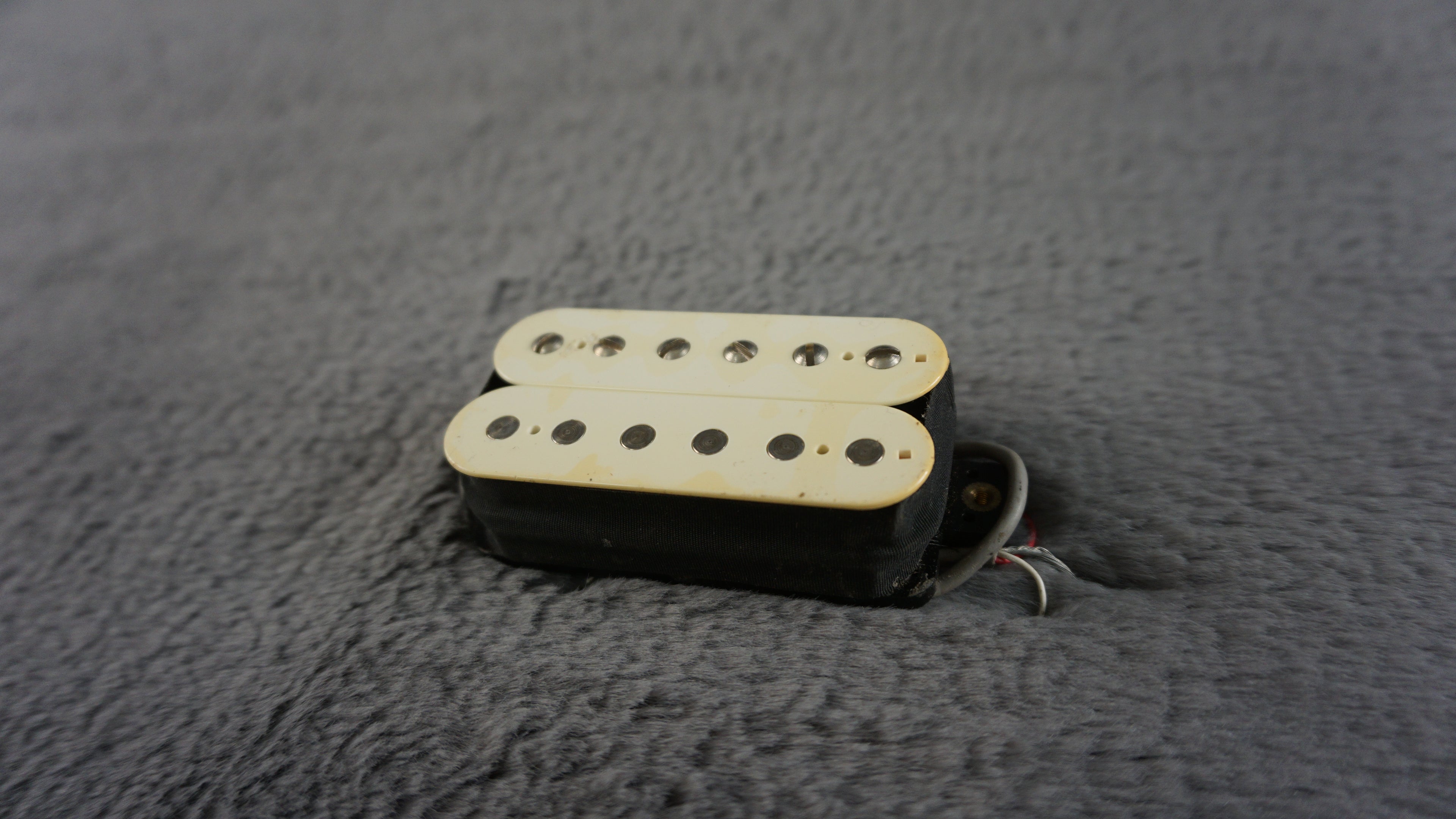 Tokai 2-Wire White Humbucker