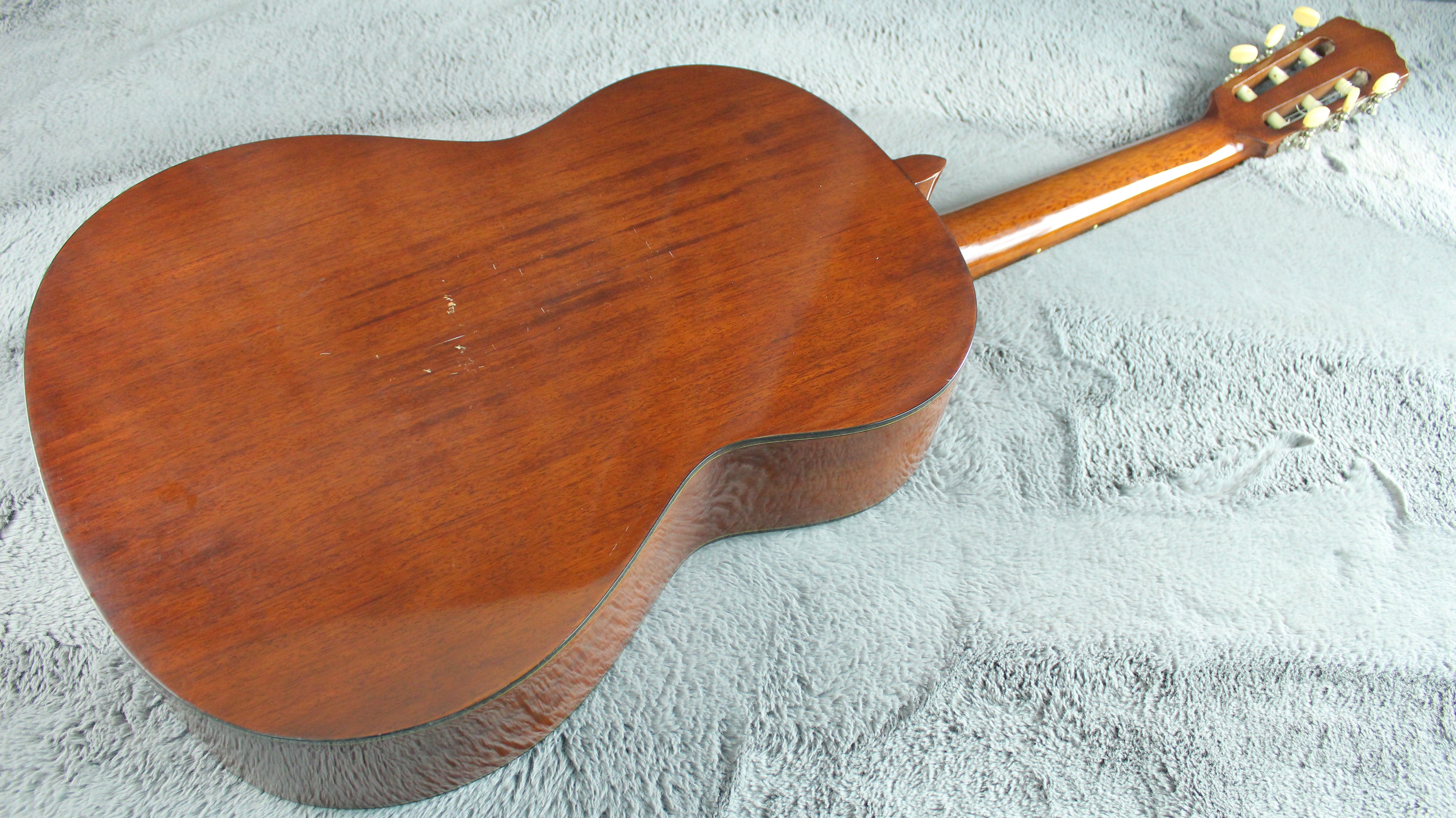 36R Classical Guitar