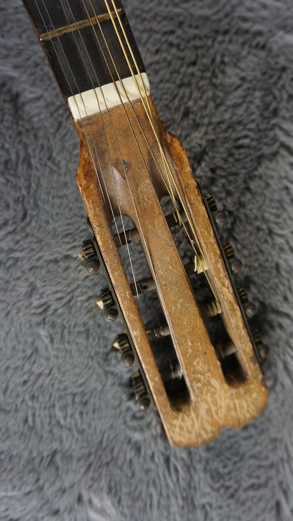 Vintage Closed Back Banjolin