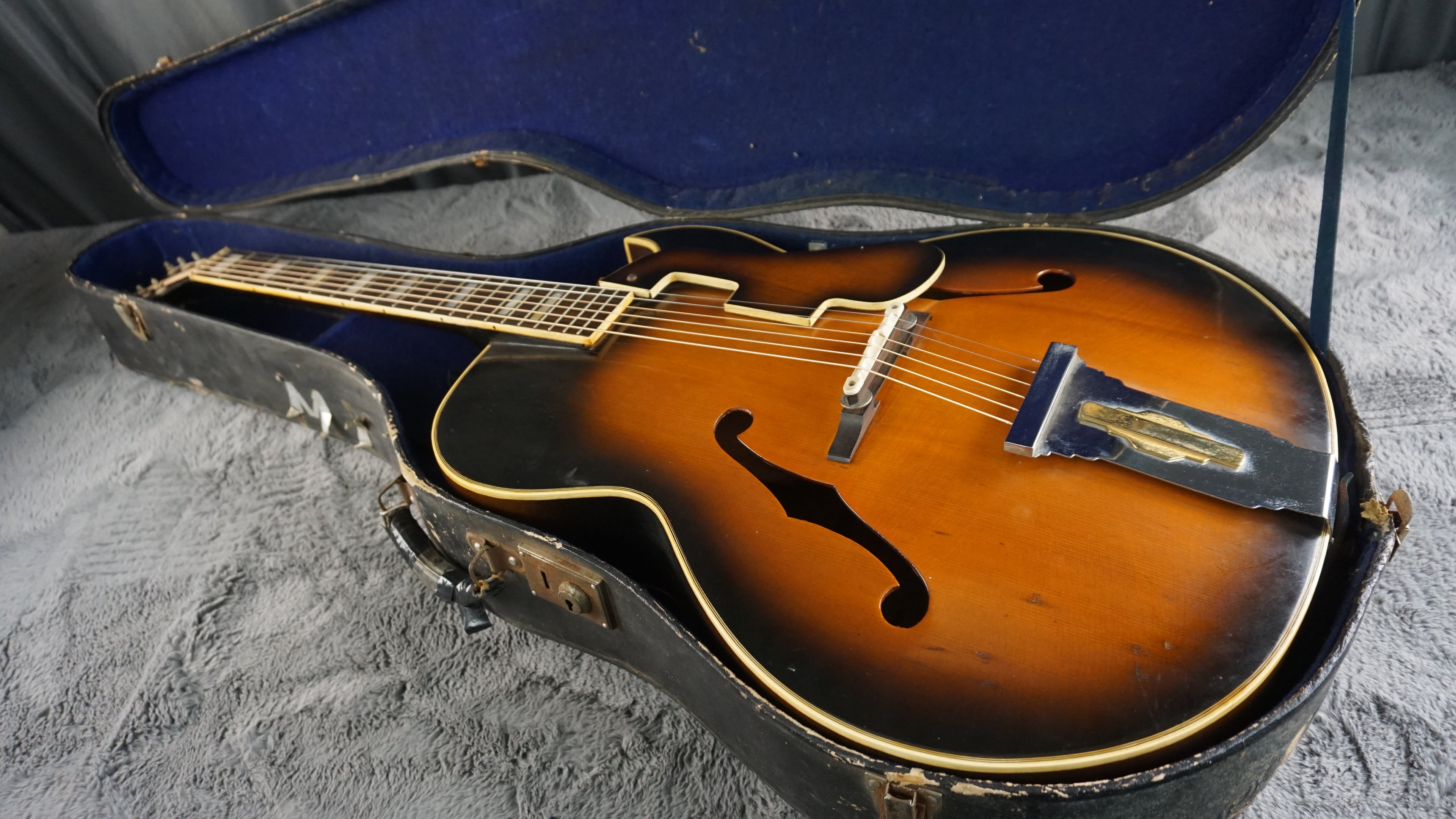 Nardan No. 180 Japan Archtop Tobacco Burst